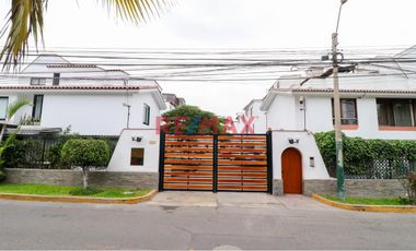 ¡Alquila Tu Chalet Recién Remodelado Cerca De La Universidad De Lima!