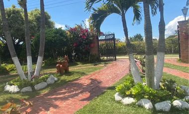 SE VENDE PARCELA EN LA MESA DE LOS SANTOS