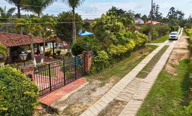 SE VENDE PARCELA EN LA MESA DE LOS SANTOS