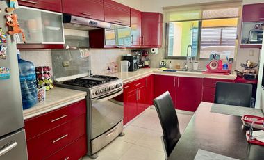 Casa en venta en Montebello