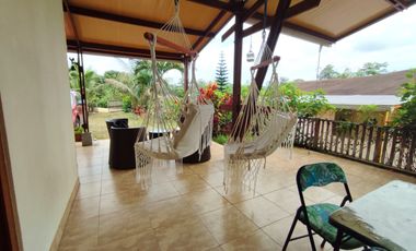 Casa en venta en Pedro Vicente Maldonado, de 3 habitaciones, Quito, Ecuador