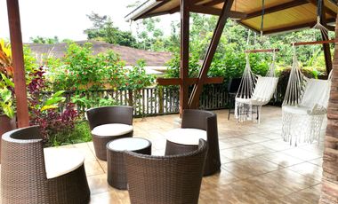 Casa en venta en Pedro Vicente Maldonado, de 3 habitaciones, Quito, Ecuador