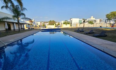 ZONA ANGEL LEAÑO COTO LOS ROBLES LOTE EN VENTA CON MUCHA PRIVACIDAD