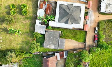 Casa en venta de 3 habitaciones de oportunidad, en Pedro Vicente Maldonado, Quito Ecuador