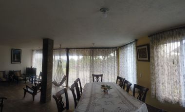 Casa en venta de 3 habitaciones de oportunidad, en Pedro Vicente Maldonado, Quito Ecuador