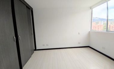 ARRIENDO APARTAMENTO EN SURAMERICA