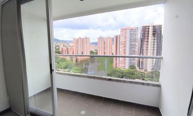 ARRIENDO APARTAMENTO EN SURAMERICA