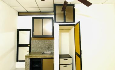 Suite en Alquiler en Urdesa Central, Planta Baja, 1 Habitación, 1 Baño, Norte de Guayaquil.