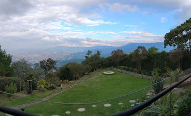 Venta de casa finca en La Estrella La Tablaza