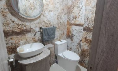 VENTA DE CASA INDEPENDIENTE DE 320 m2 EN LA FLORIDA, VILLAMARÍA, CALDAS.