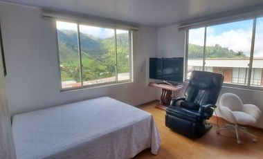 VENTA DE CASA INDEPENDIENTE DE 320 m2 EN LA FLORIDA, VILLAMARÍA, CALDAS.