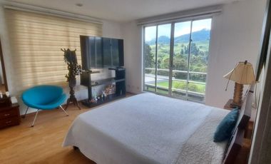 VENTA DE CASA INDEPENDIENTE DE 320 m2 EN LA FLORIDA, VILLAMARÍA, CALDAS.