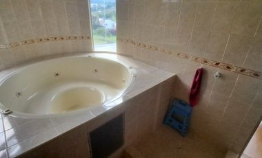 VENTA DE CASA INDEPENDIENTE DE 320 m2 EN LA FLORIDA, VILLAMARÍA, CALDAS.