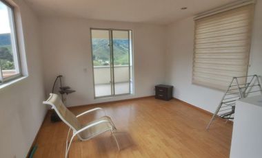 VENTA DE CASA INDEPENDIENTE DE 320 m2 EN LA FLORIDA, VILLAMARÍA, CALDAS.
