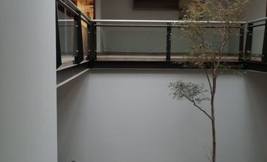 PRECIOSA CASA REMODELADA EN VENTA LOMAS DEL SEMINARIO