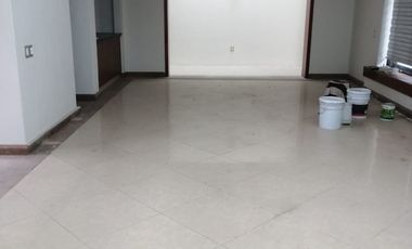 PRECIOSA CASA REMODELADA EN VENTA LOMAS DEL SEMINARIO