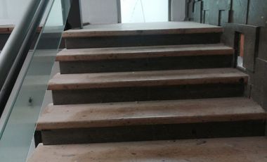 PRECIOSA CASA REMODELADA EN VENTA LOMAS DEL SEMINARIO