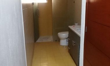 PRECIOSA CASA REMODELADA EN VENTA LOMAS DEL SEMINARIO