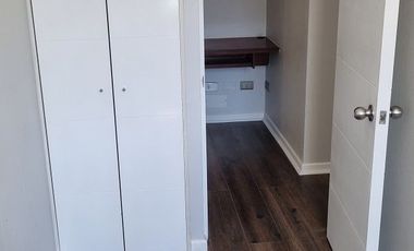 Departamento en venta Remodelado en Santa Isabel con Lira 3D/2B + Estacionamiento