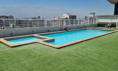 Departamento en venta Remodelado en Santa Isabel con Lira 3D/2B + Estacionamiento