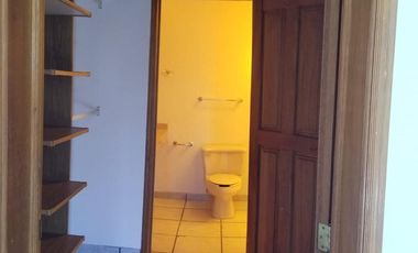 EXCELENTE CASA CONDOMINIO CUMBRES, RESIDENCIAL GUADALUPE