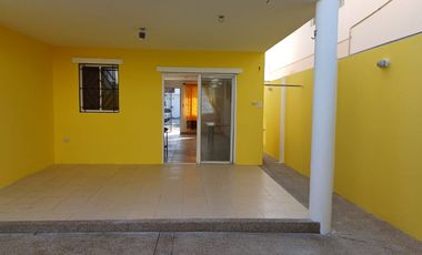 Venta, casa frente al mar