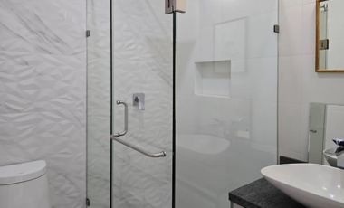 Se vende casa en Solares