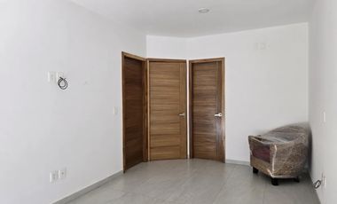 Se vende casa en Solares