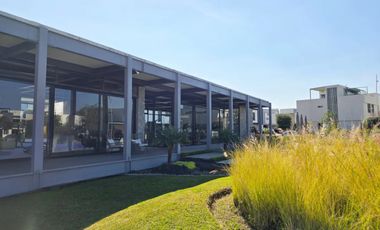 Se vende casa en Solares