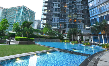 1 Bedroom PENTHOUSE FOR SALE in Uptown Parksuites Tower 2 BGC near International School Manila