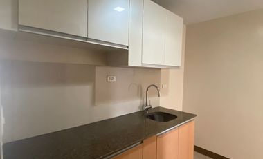 Rent to own Studio Condo for sale in San Antonio Residence near Makati Medical Center