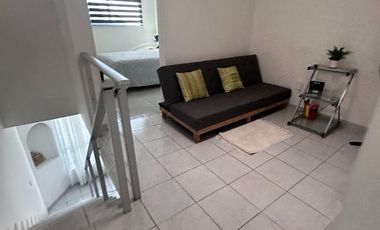 RENTA DE CASA AMUEBLADA EN ZONA SUR