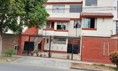🏡 ¡CASA IDEAL PARA FAMILIAS GRANDES EN LA MOLINA! 3 DEPARTAMENTOS EN 1 🏡✨
