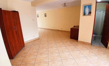 🏡 ¡CASA IDEAL PARA FAMILIAS GRANDES EN LA MOLINA! 3 DEPARTAMENTOS EN 1 🏡✨
