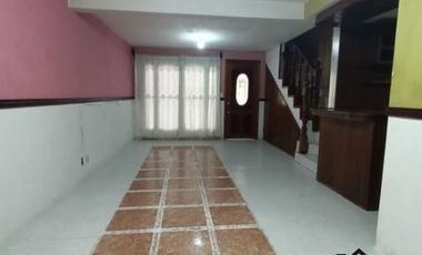 Casa ampliada de 2 recámaras en El Coyol, a media cuadra de J B Lobos