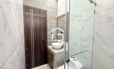 Casa por Estrenar en Venta en Portal del Río, Machala