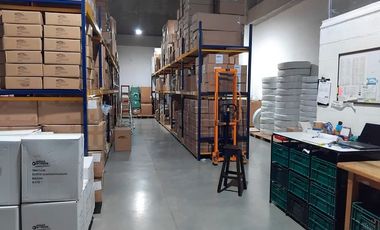 48216 Bodega independiente en arriendon en el sector Centro de la Moda, Itagui