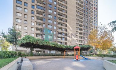 Departamento en Venta en Macul 2D/2B + Estacionamiento y Gran Bodega