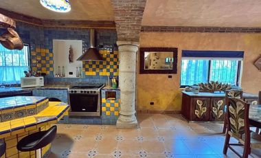 Venta de casa en exclusivo Fraccionamiento Reserva de los Encinos Teuchitlan   $9,500,000