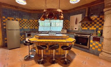 Venta de casa en exclusivo Fraccionamiento Reserva de los Encinos Teuchitlan   $9,500,000