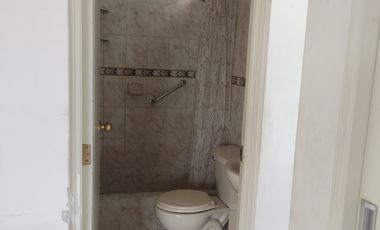 ¡Ubicadisima! Vendo Casa en Av Cutervo - Ica