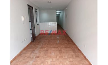 Venta De Edificio De 5 Pisos En Pueblo Libre