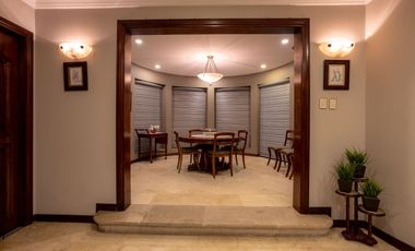 Espectacular Casa en Venta en La Concepción Zavaleta