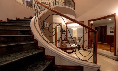 Espectacular Casa en Venta en La Concepción Zavaleta