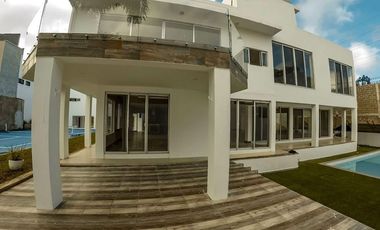 VENDO CASA AL SUR DE XALAPA, SALIDA A VERACRUZ