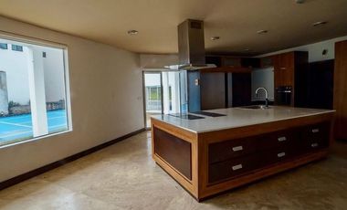 VENDO CASA AL SUR DE XALAPA, SALIDA A VERACRUZ