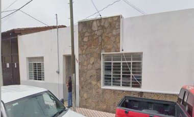 HERMOSA CASA EN VENTA EN PRISCILIANO SÁNCHEZ, CENTRO, IXTLÁN DEL RÍO, NAYARIT.