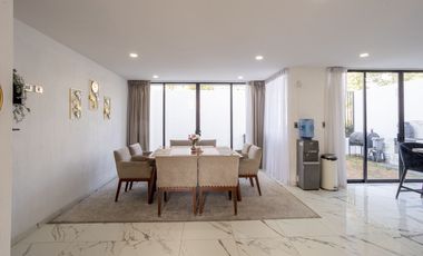 Casa en Venta en Bosques de Zavaleta