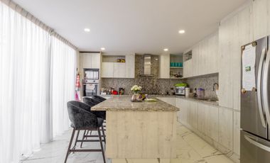 Casa en Venta en Bosques de Zavaleta
