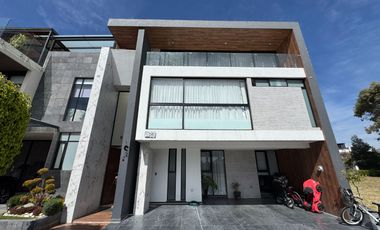 Casa en Venta en Bosques de Zavaleta